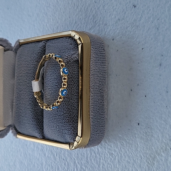 14 kt gold evil eye ring - Picture 2 of 3